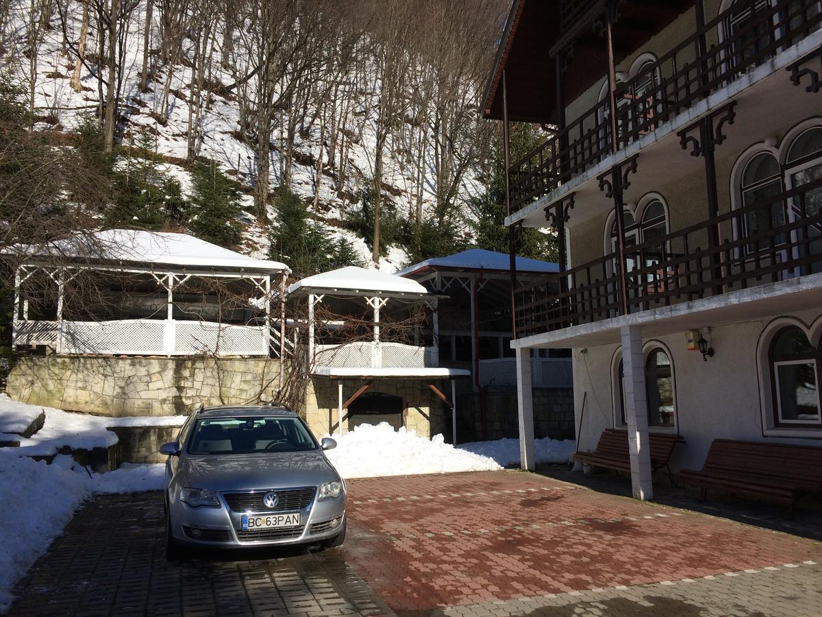 Pension Casa Alba Slănic-Moldova Exterior foto
